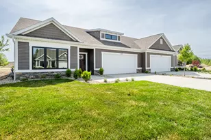 3635 Katherine Ln, Saint Joseph, MI 49085 - Photo 1
