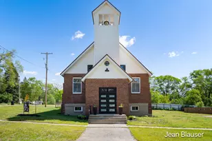 10 1st St, Stanwood, MI 49346 - Photo 1