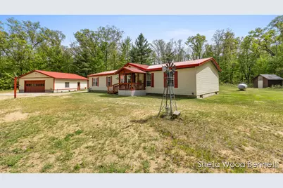7838 E 80th Street, Howard City, MI 49329 - Photo 1
