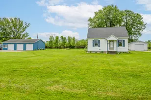 3156 W Lemon Creek Rd, Bridgman, MI 49106 - Photo 1