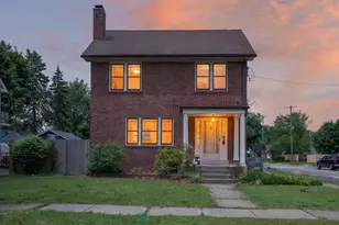 716 Sixth St, Jackson, MI 49203 - Photo 1