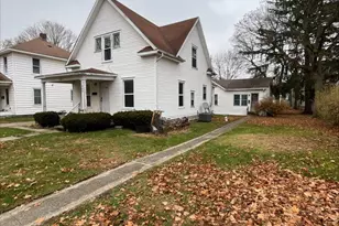 609 Sturgis St, Sturgis, MI 49091 - Photo 1