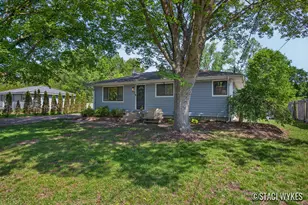 749 Lillian St, Holland, MI 49424 - Photo 1