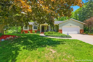 11622 8th Ave NW, Grand Rapids, MI 49534 - Photo 1