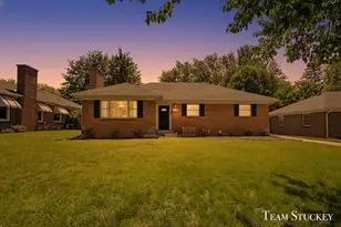 216 Boltwood Dr NE, Grand Rapids, MI 49505 - Photo 1