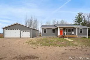 18351 W Hc-Edmore Rd, Howard City, MI 49329 - Photo 1