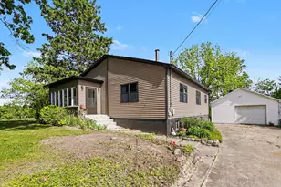 9007 Lake Rd, Berrien Center, MI 49102 - Photo 1