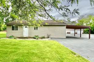510 N Union City Rd, Coldwater, MI 49036 - Photo 1