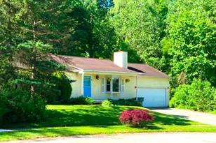 369 Tanglewood, Brighton, MI 48116 - Photo 1