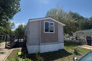 244 Piedmont Dr SE, Grand Rapids, MI 49548 - Photo 1