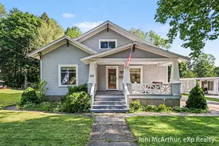 504 W Grove St, Greenville, MI 48838 - Photo 1