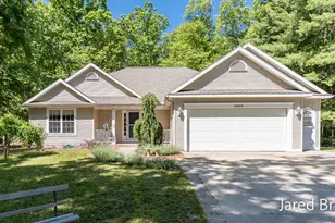 13525 141st Ave, Grand Haven, MI 49417 - Photo 1