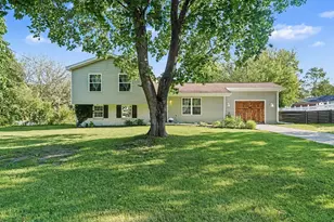 140 Viking Ct, Battle Creek, MI 49017 - Photo 1