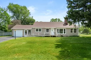 95 W Langley Road W, Battle Creek, MI 49015 - Photo 1