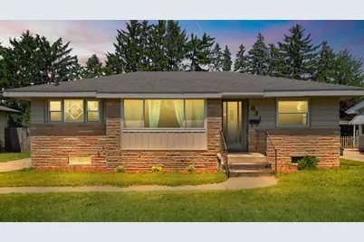 631 Oakcrest Street SW, Wyoming, MI 49509 - Photo 1