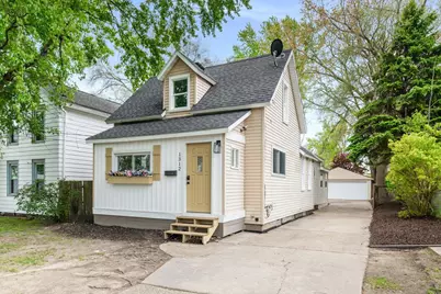 1312 Crosby Street NW, Grand Rapids, MI 49504 - Photo 1