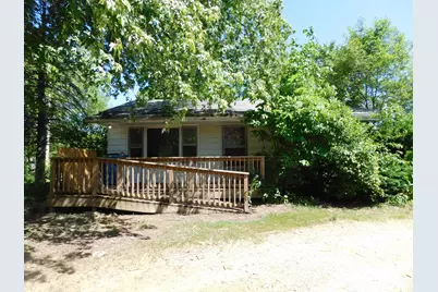920 E Hoffman Street, Three Rivers, MI 49093 - Photo 1