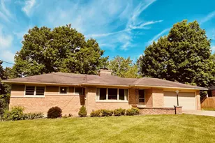 1909 Perkins Ave NE, Grand Rapids, MI 49505 - Photo 1