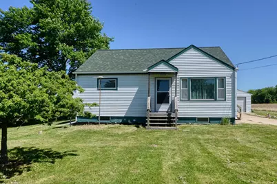 761 W Warren Woods Road, Galien, MI 49113 - Photo 1