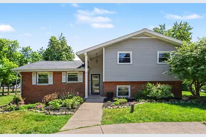 7 Garden Avenue S, Battle Creek, MI 49017 - Photo 1