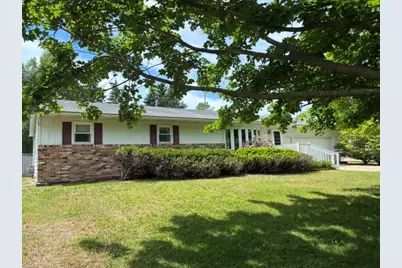 504 Mecosta Avenue, Big Rapids, MI 49307 - Photo 1