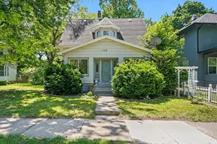 728 Adams St SE, Grand Rapids, MI 49507 - Photo 1