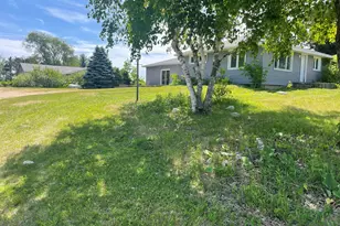 2732 S Osborn Ave, Fremont, MI 49412 - Photo 1