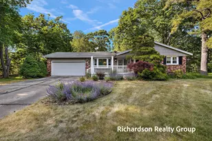 1630 Lee Ave, Muskegon, MI 49444 - Photo 1