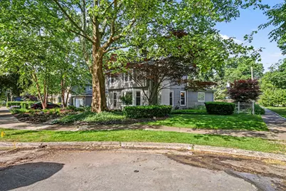 1047 Orchard Avenue SE, East Grand Rapids, MI 49506 - Photo 1
