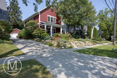 671 Lovett Avenue SE, Grand Rapids, MI 49506 - Photo 1