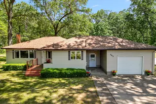 302 S Brooks Road S, Muskegon, MI 49442 - Photo 1