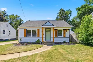 1325 Edith Ave NE, Grand Rapids, MI 49505 - Photo 1
