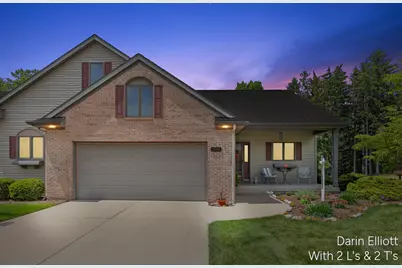 1015 Grosvenor Drive #Unit 4, Greenville, MI 48838 - Photo 1
