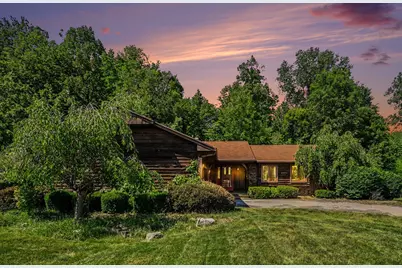 2085 Jamestown Drive SE, Grand Rapids, MI 49508 - Photo 1