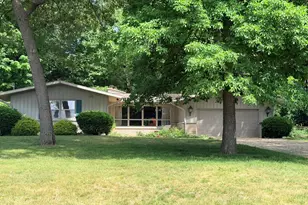 603 Aquaview Dr, Kalamazoo, MI 49009 - Photo 1