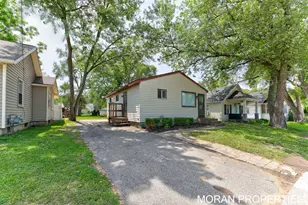 248 Himes St SE, Wyoming, MI 49548 - Photo 1