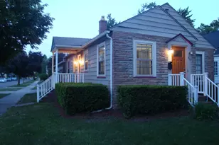 842 Garfield Ave NW, Grand Rapids, MI 49504 - Photo 1