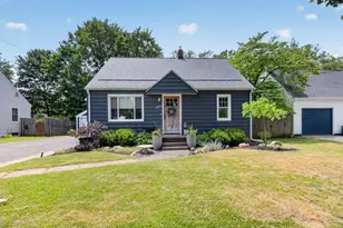 2915 Lorraine Ave, Kalamazoo, MI 49008 - Photo 1