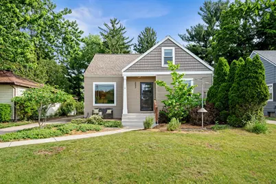 2053 Seventh Street NW, Grand Rapids, MI 49504 - Photo 1