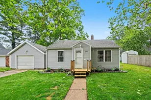 111 Oliver St, Bangor, MI 49013 - Photo 1