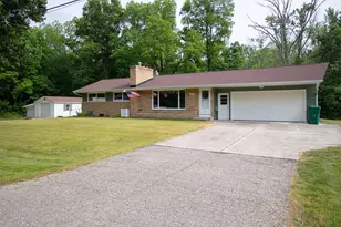 2849 Iowa St, Battle Creek, MI 49037 - Photo 1