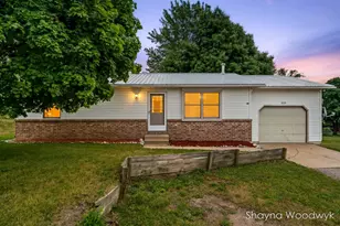925 N Wilson St, Hastings, MI 49058 - Photo 1