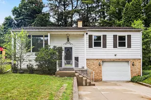 270 Viking Dr, Battle Creek, MI 49017 - Photo 1