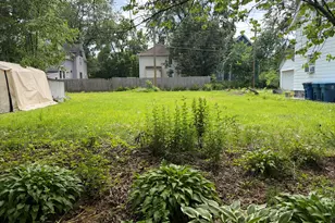 918 Lane Blvd, Kalamazoo, MI 49001 - Photo 1