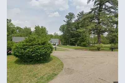 172 W Hamilton Lane, Battle Creek, MI 49015 - Photo 1