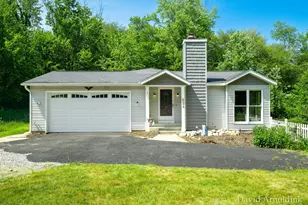 624 S 160th Ave, Holland, MI 49423 - Photo 1