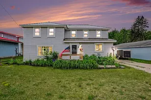 21029 11 Mile Rd, Reed City, MI 49677 - Photo 1