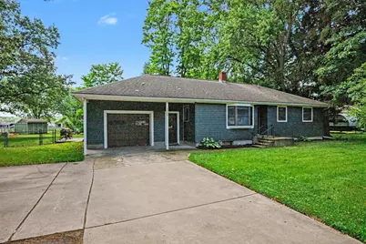 1200 E X Avenue, Vicksburg, MI 49097 - Photo 1