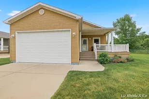 5610 Kingsley Dr NE, Rockford, MI 49341 - Photo 1