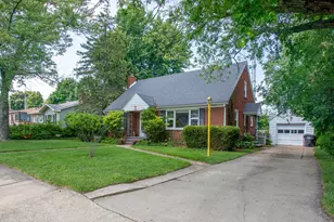 519 Granada Ave, Saint Joseph, MI 49085 - Photo 1